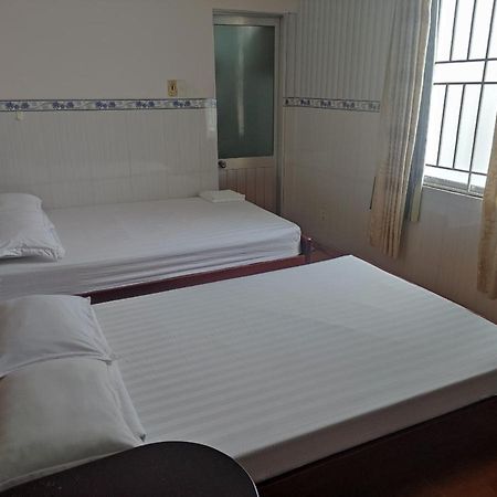 Khach San Phu Phuong Hotel Nha Trang Buitenkant foto