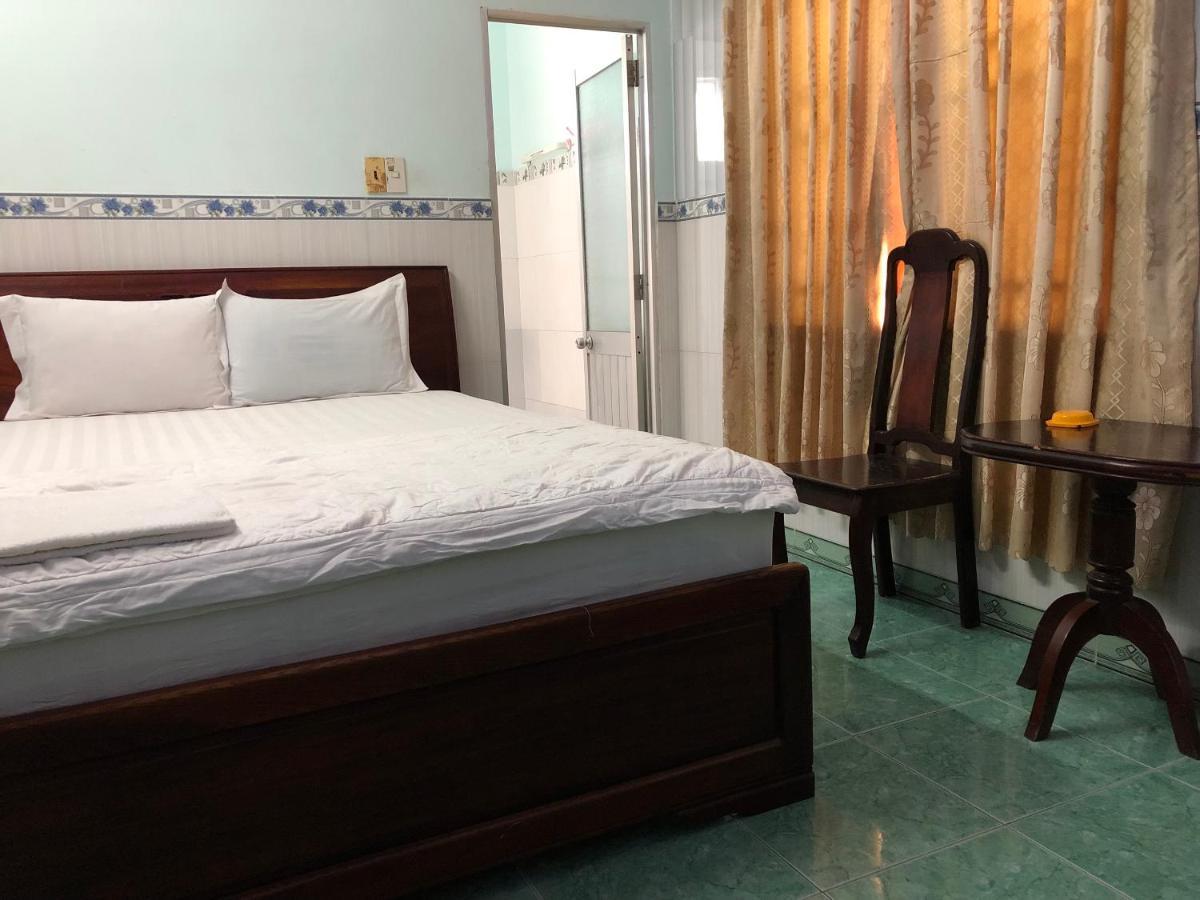 Khach San Phu Phuong Hotel Nha Trang Buitenkant foto