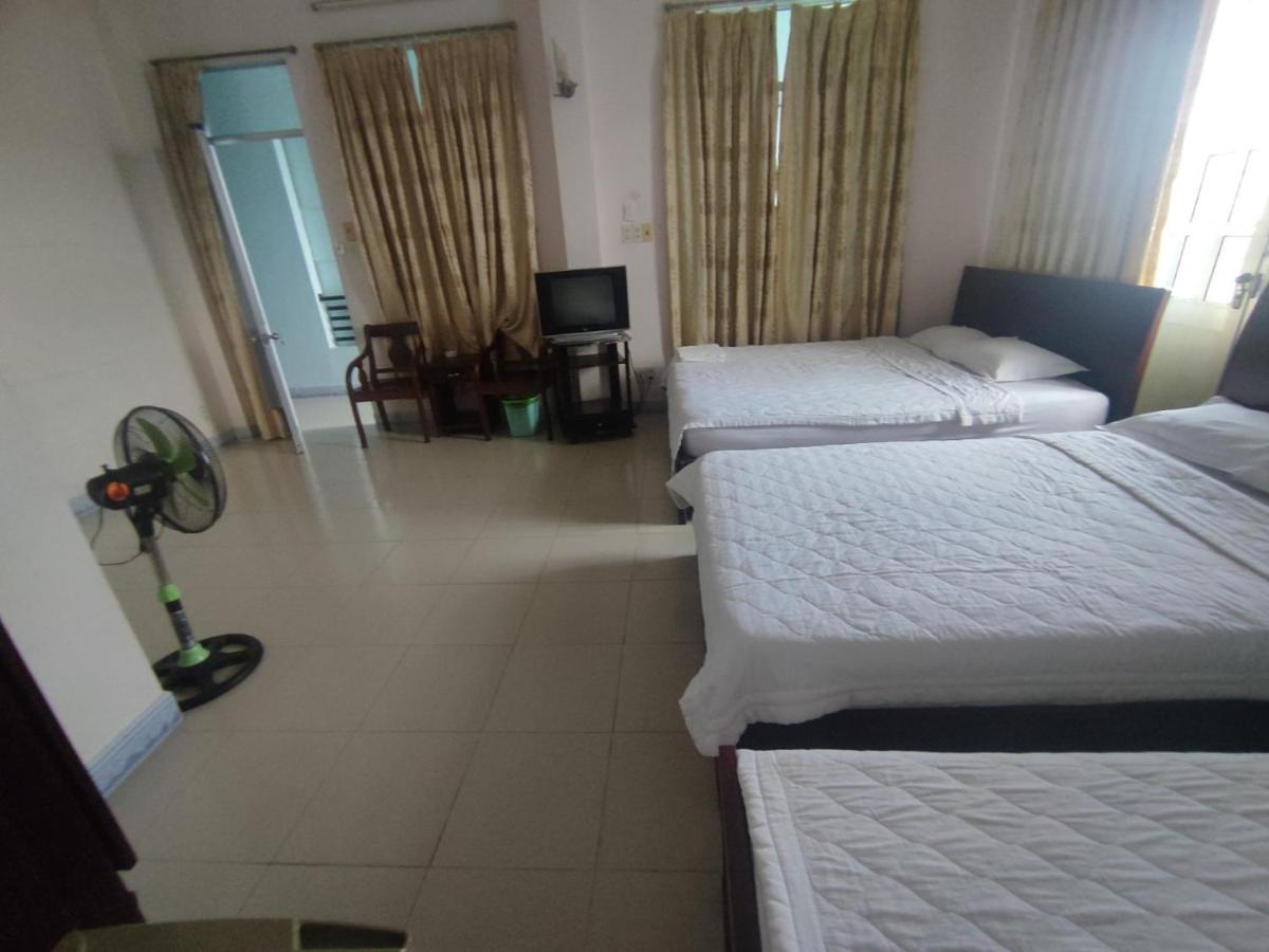 Khach San Phu Phuong Hotel Nha Trang Buitenkant foto