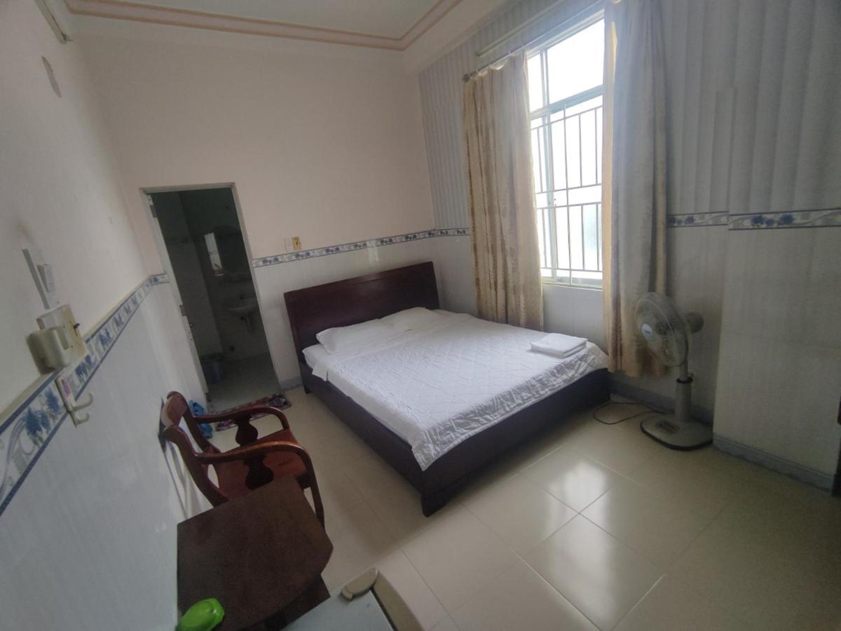 Khach San Phu Phuong Hotel Nha Trang Buitenkant foto