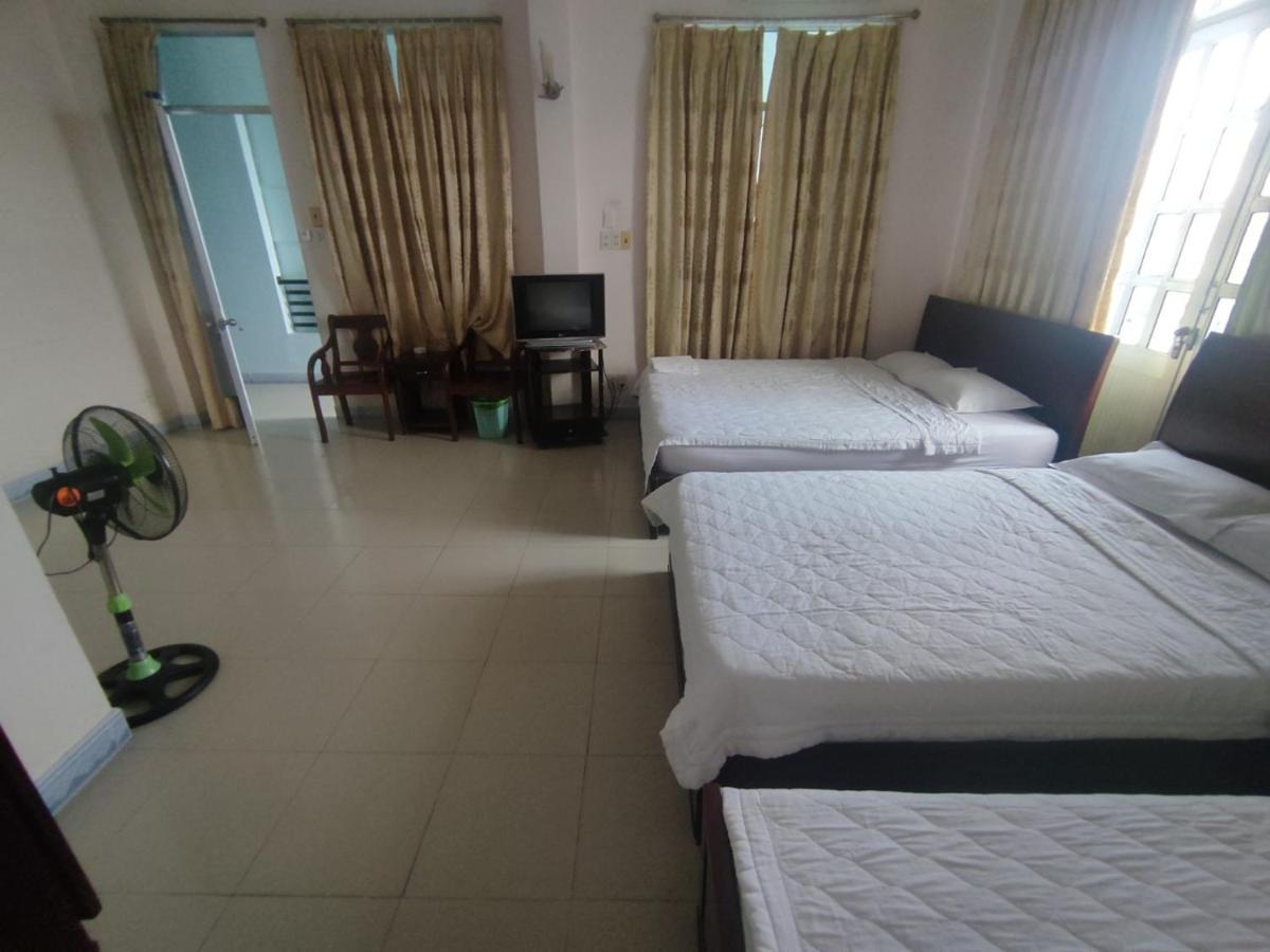 Khach San Phu Phuong Hotel Nha Trang Buitenkant foto