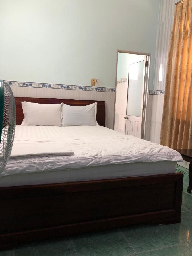 Khach San Phu Phuong Hotel Nha Trang Buitenkant foto