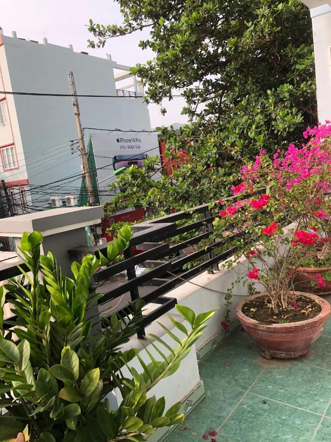Khach San Phu Phuong Hotel Nha Trang Buitenkant foto