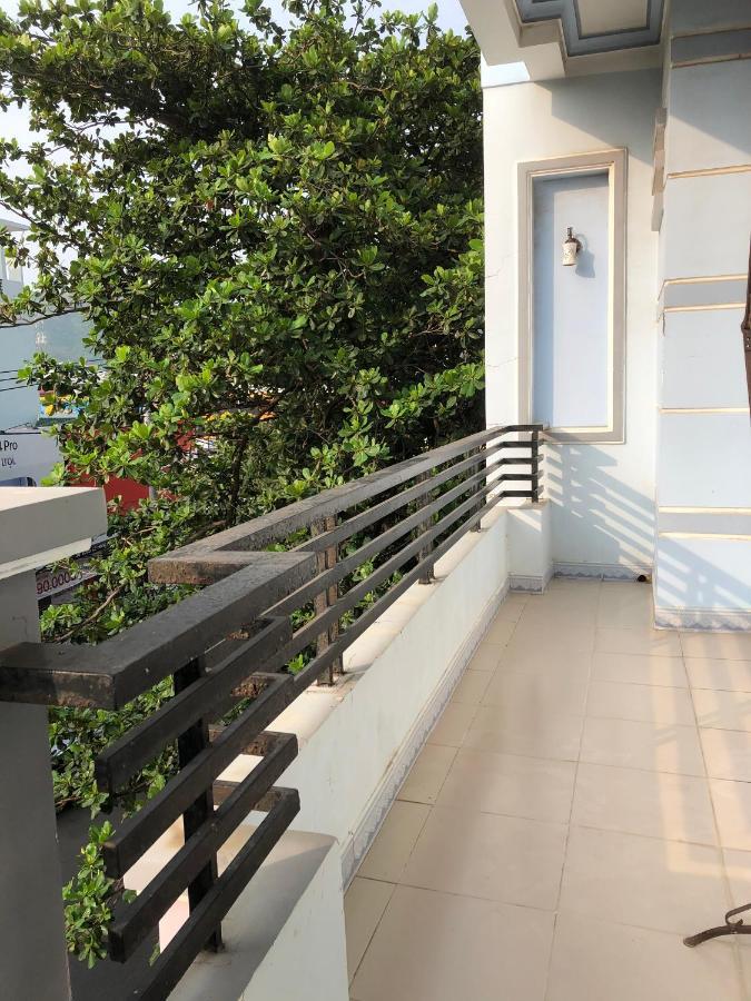 Khach San Phu Phuong Hotel Nha Trang Buitenkant foto